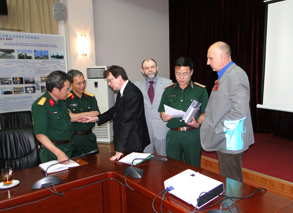 Тропический центр посетила делегация Коми НЦ УрО РАН.